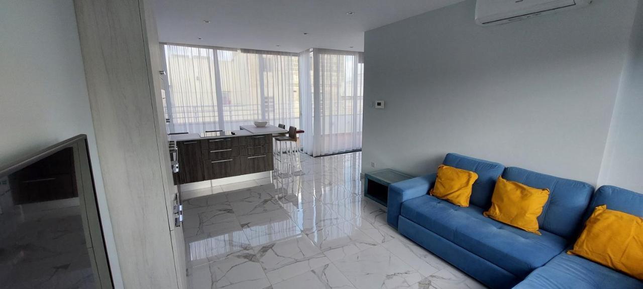 Charming Central Townhouse In Sliema By Assetflow Pro Leilighet Eksteriør bilde